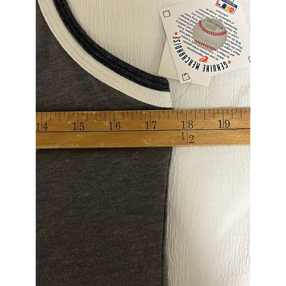 NEW YORK YANKEES MLB WOMENS Tank Size Large CAMPUS LIFESTYLE Sports Athleisure - Picture 5 of 6